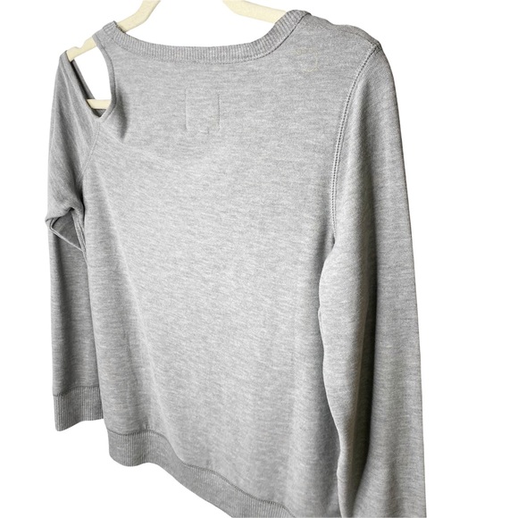 Chaser Grey Single Cold Shoulder Long Sleeve Pullover Sweatshirt Top Medium - Picture 3 of 5